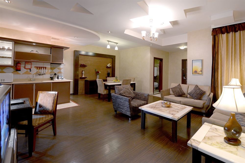 Boudl Al-Masif Aparthotel Riyadh Bagian luar foto